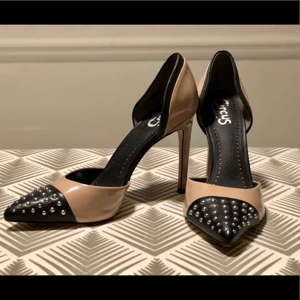Circus by Sam Edelman Black & Tan Pointy Heels